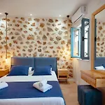 Bed & Breakfast Alex Boutique 3*