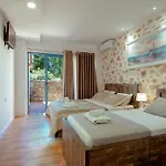 Bed & Breakfast Alex Boutique Himare