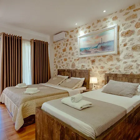 Alex Boutique 3*