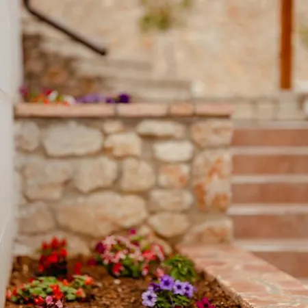 Alex Boutique B&B 3*