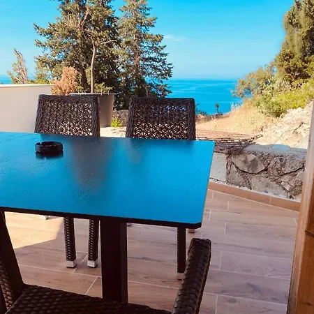 B&B Alex Boutique 3*