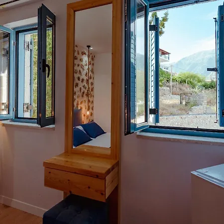 Alex Boutique B&B 히마레