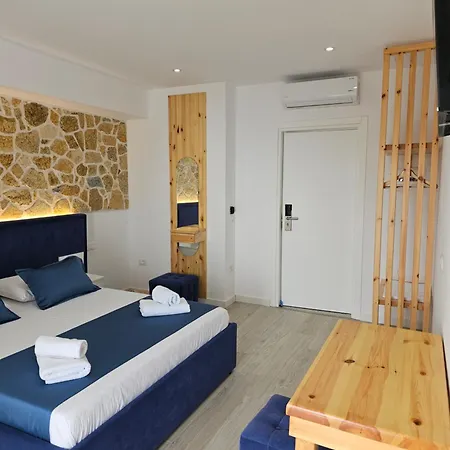 Alex Boutique Himara