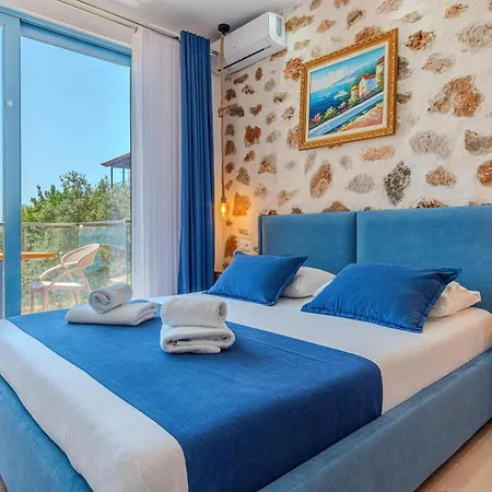 Alex Boutique * Himara