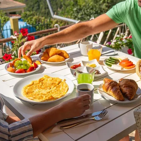 Alex Boutique Himara