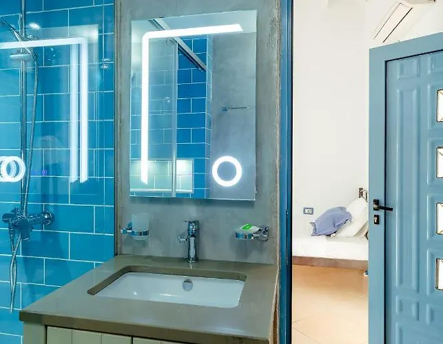 Alex Boutique 3* Himarë