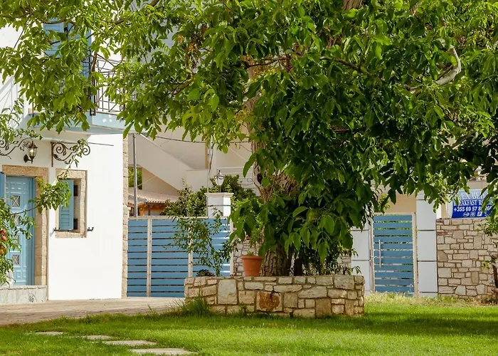 Couette-café Alex Boutique Himarë