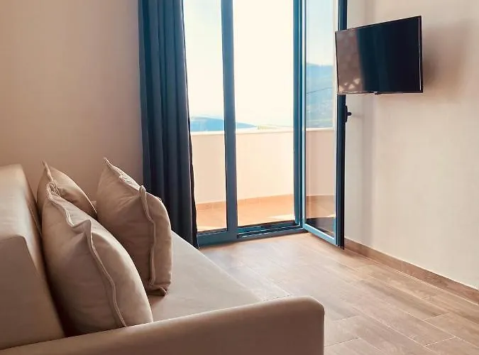 Couette-café Alex Boutique 3*