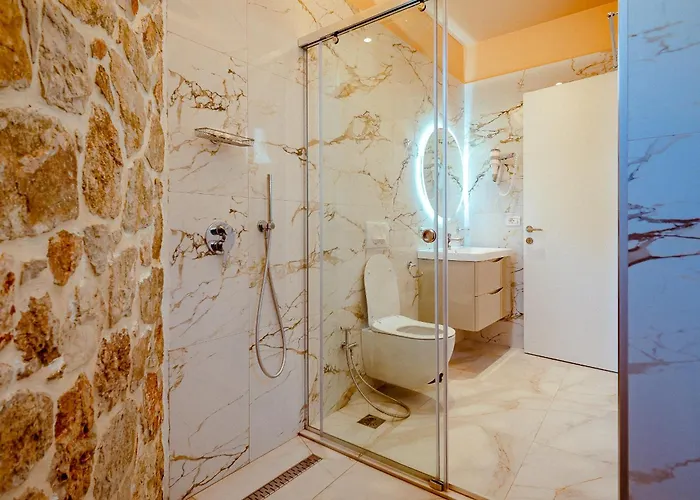 Alex Boutique Couette-café